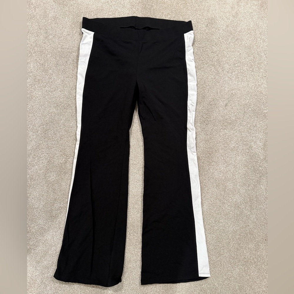 TORRID full length leggings with white stripe